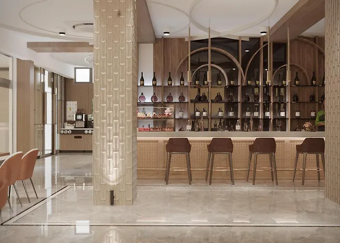 Elia Mare - Free Access